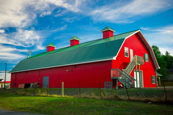 Barn Roof Refinishing