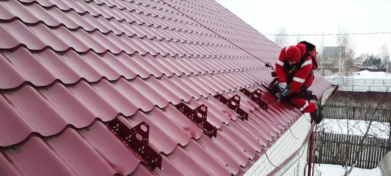 Signs It’s Time To Consider Metal Roof Installation